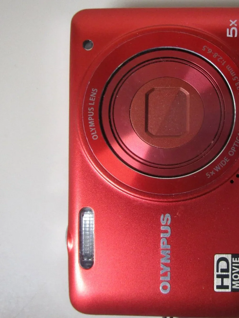 Olympus VG-160 Red sleek slim Digital Camera (Parts/Repair)